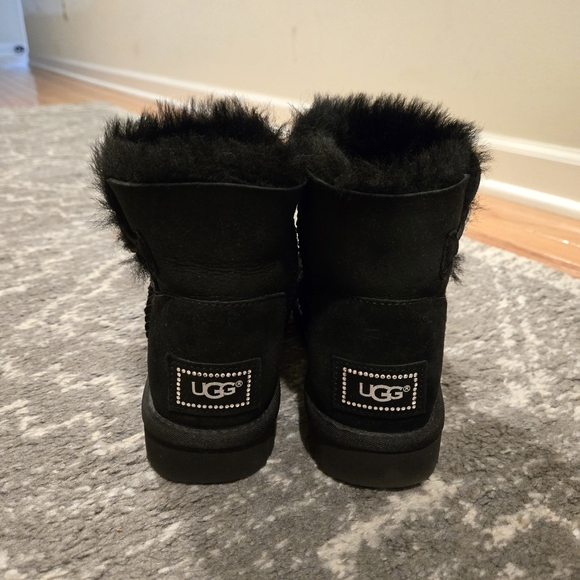 UGG Mini Bailey Button Bling Boot - Picture 3 of 6